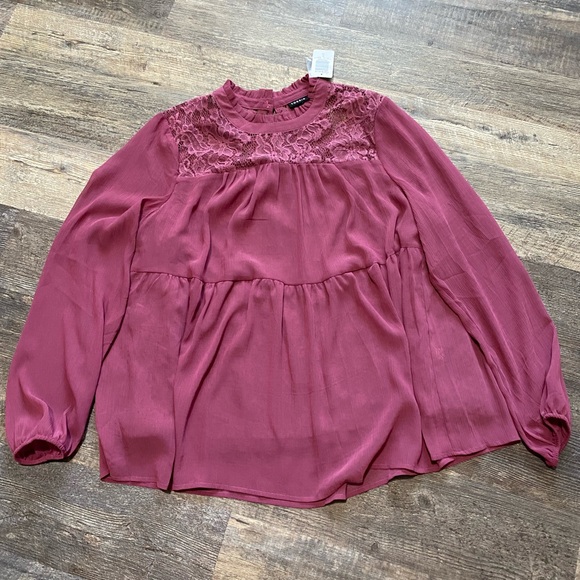 Torrid Women’s Chiffon over Lace Rose Pink top SZ 0/12/L - Picture 8 of 16